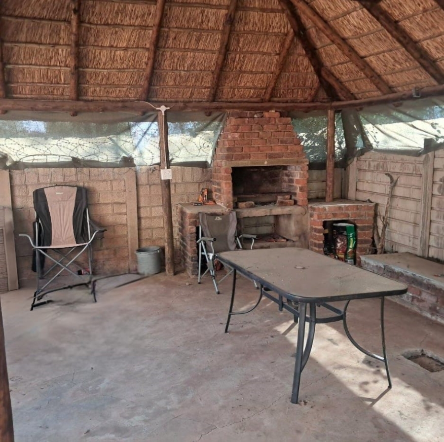 To Let 3 Bedroom Property for Rent in Safari Gardens North West